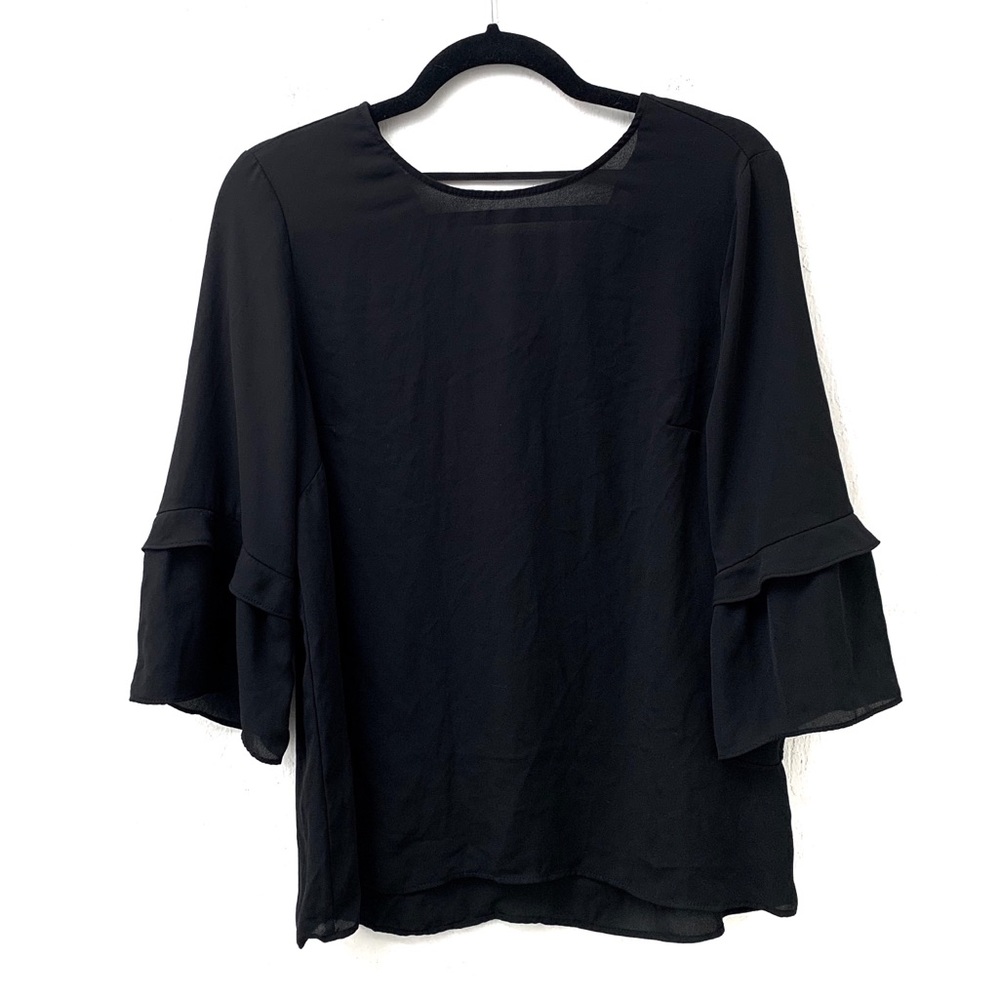 DR2 Bell Sleeve Blouse